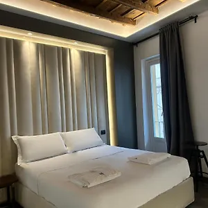 Apartment Davinci Near Duomo, Milan